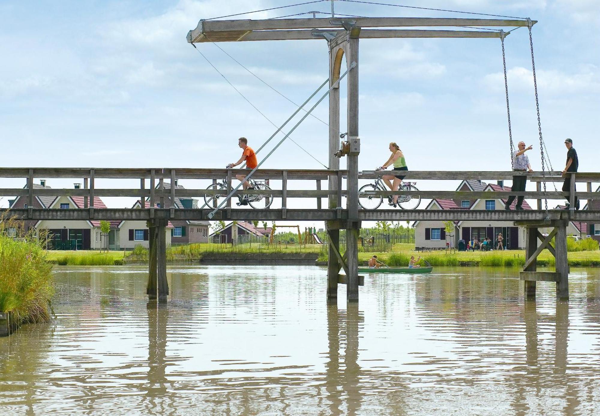 Center Parcs Sandur เอ็มเมน ภายนอก รูปภาพ